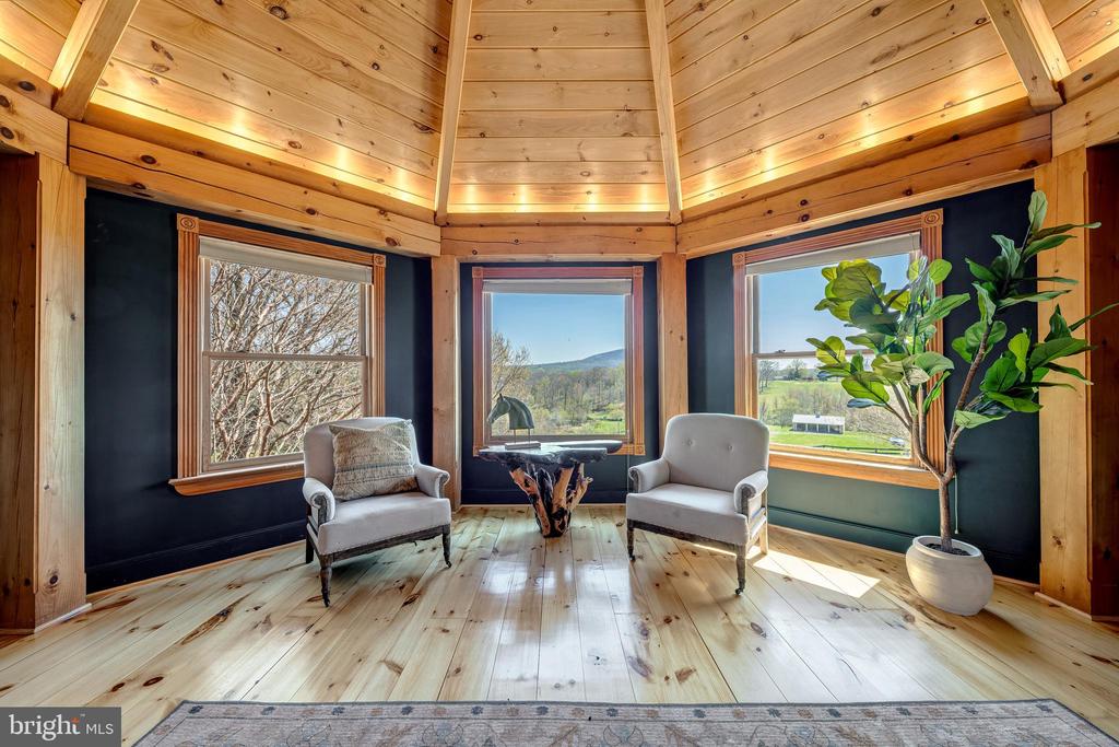 11597 LEEDS CHAPEL LN, MARKHAM, Virginia, 4 Bedrooms Bedrooms, ,2 BathroomsBathrooms,Residential,11597 LEEDS CHAPEL LN,VAFQ2020962 MLS # VAFQ2020962