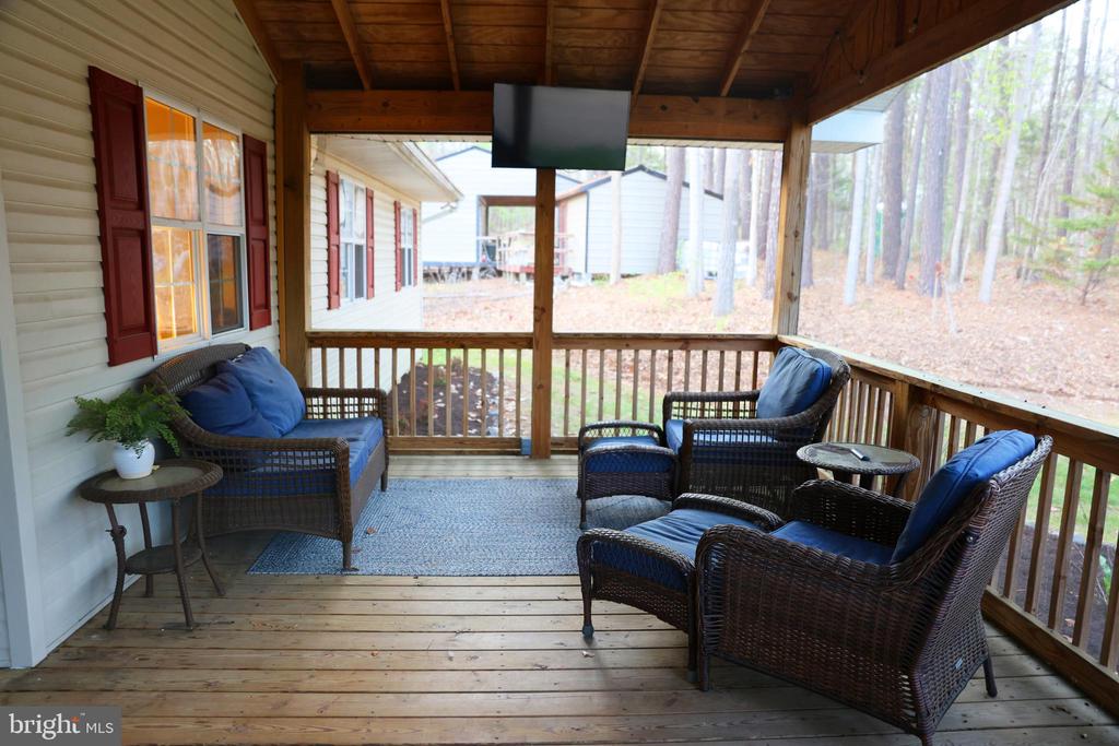 32 MILTONS LN, LOUISA, Virginia 23093, 4 Bedrooms Bedrooms, ,2 BathroomsBathrooms,Residential,32 MILTONS LN,VALA2009612 MLS # VALA2009612