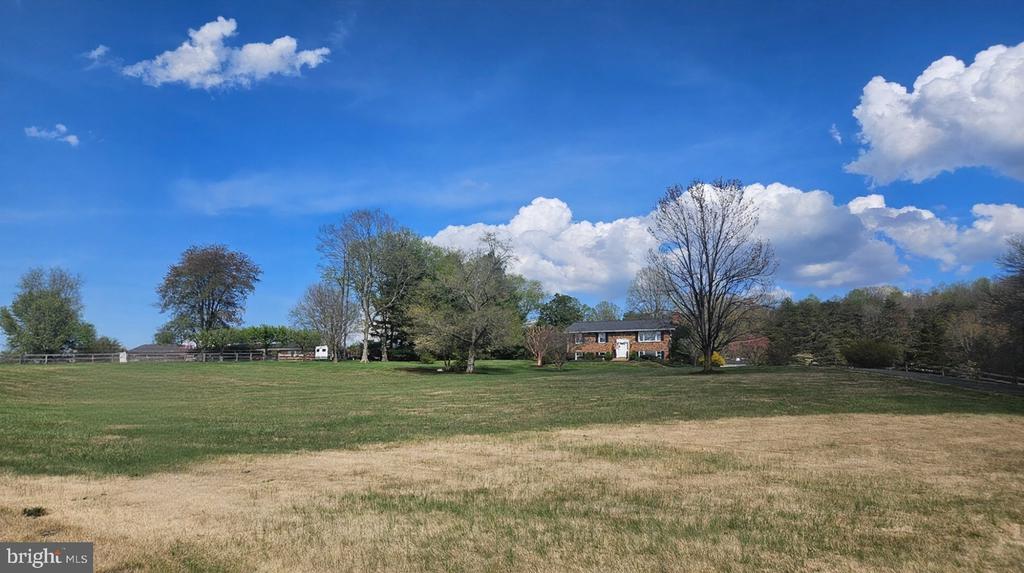 6163 GEORGETOWN RD, BROAD RUN, Virginia, 4 Bedrooms Bedrooms, ,3 BathroomsBathrooms,Residential,6163 GEORGETOWN RD,VAFQ2021082 MLS # VAFQ2021082 6163 GEORGETOWN RD, BROAD RUN, Virginia, 4 Bedrooms Bedrooms, ,3 BathroomsBathrooms,Residential,6163 GEORGETOWN RD,VAFQ2021082 MLS # VAFQ2021082