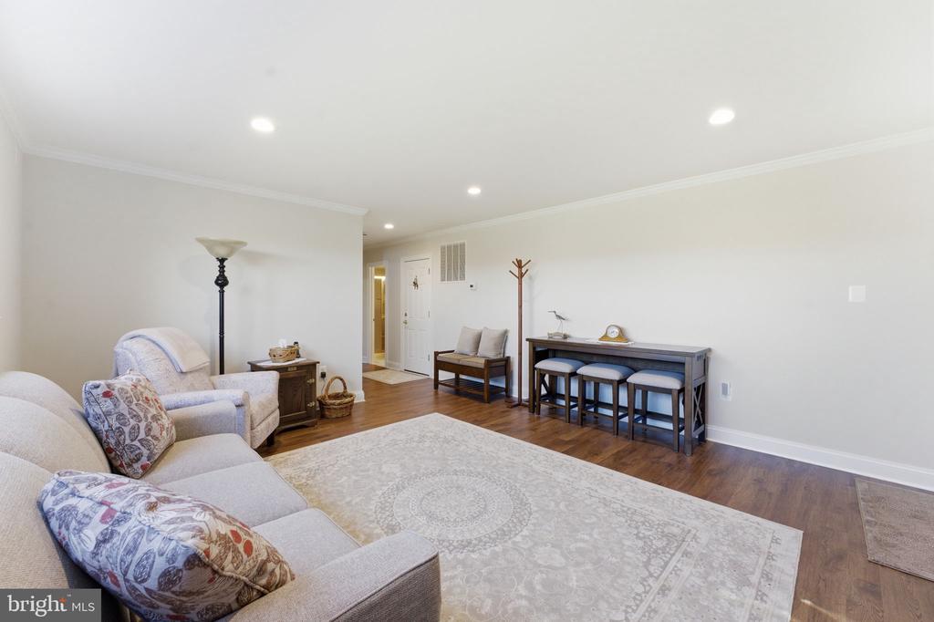 6163 GEORGETOWN RD, BROAD RUN, Virginia, 4 Bedrooms Bedrooms, ,3 BathroomsBathrooms,Residential,6163 GEORGETOWN RD,VAFQ2021082 MLS # VAFQ2021082