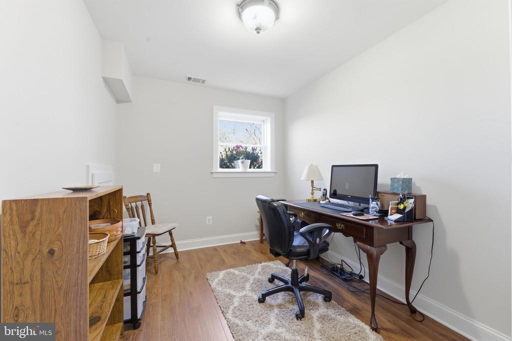 6163 GEORGETOWN RD, BROAD RUN, Virginia, 4 Bedrooms Bedrooms, ,3 BathroomsBathrooms,Residential,6163 GEORGETOWN RD,VAFQ2021082 MLS # VAFQ2021082