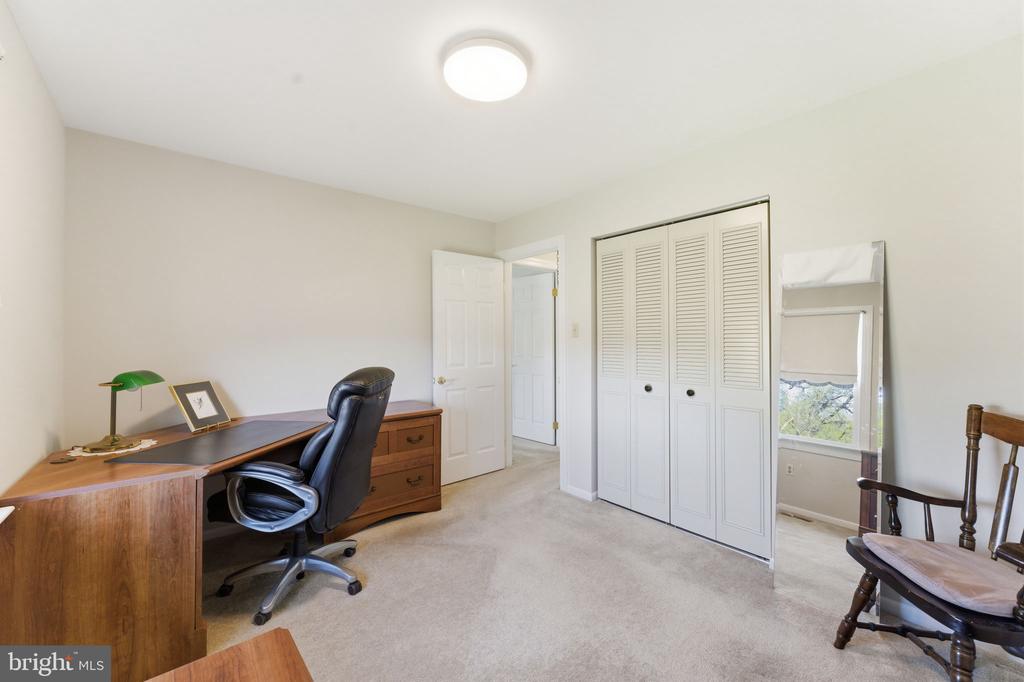 6163 GEORGETOWN RD, BROAD RUN, Virginia, 4 Bedrooms Bedrooms, ,3 BathroomsBathrooms,Residential,6163 GEORGETOWN RD,VAFQ2021082 MLS # VAFQ2021082