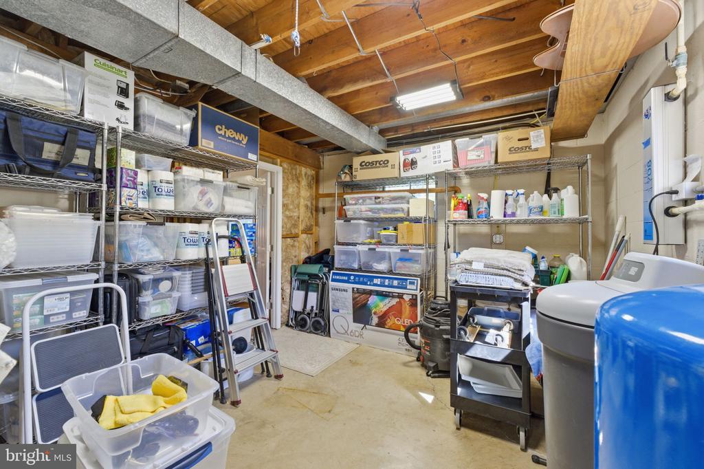 6163 GEORGETOWN RD, BROAD RUN, Virginia, 4 Bedrooms Bedrooms, ,3 BathroomsBathrooms,Residential,6163 GEORGETOWN RD,VAFQ2021082 MLS # VAFQ2021082