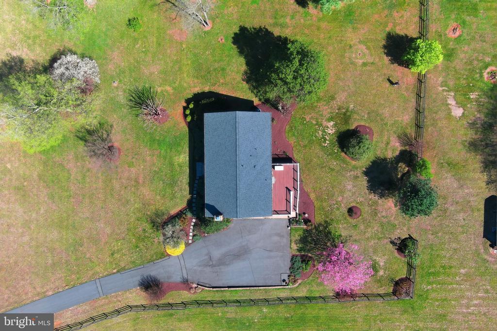 6163 GEORGETOWN RD, BROAD RUN, Virginia, 4 Bedrooms Bedrooms, ,3 BathroomsBathrooms,Residential,6163 GEORGETOWN RD,VAFQ2021082 MLS # VAFQ2021082