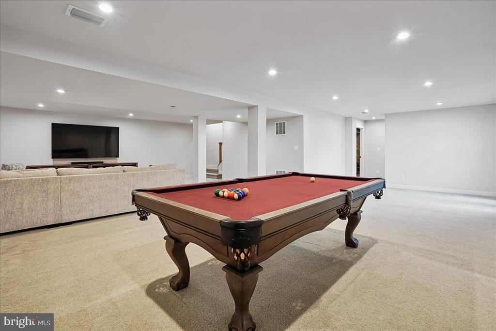 8016 INTERNATIONAL DR, WARRENTON, Virginia, 4 Bedrooms Bedrooms, ,3 BathroomsBathrooms,Residential,8016 INTERNATIONAL DR,VAFQ2021466 MLS # VAFQ2021466 8016 INTERNATIONAL DR, WARRENTON, Virginia, 4 Bedrooms Bedrooms, ,3 BathroomsBathrooms,Residential,8016 INTERNATIONAL DR,VAFQ2021466 MLS # VAFQ2021466