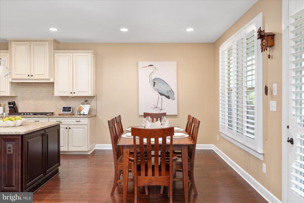 6443 BOB WHITE DR, WARRENTON, Virginia, 5 Bedrooms Bedrooms, ,4 BathroomsBathrooms,Residential,6443 BOB WHITE DR,VAFQ2021390 MLS # VAFQ2021390 6443 BOB WHITE DR, WARRENTON, Virginia, 5 Bedrooms Bedrooms, ,4 BathroomsBathrooms,Residential,6443 BOB WHITE DR,VAFQ2021390 MLS # VAFQ2021390