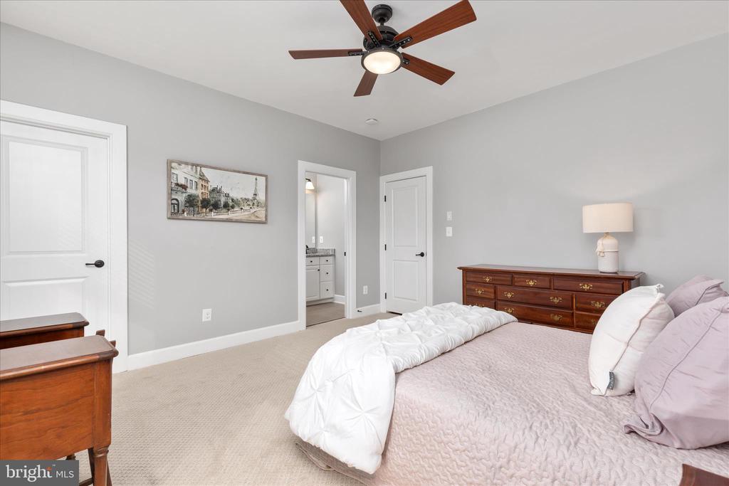 6443 BOB WHITE DR, WARRENTON, Virginia, 5 Bedrooms Bedrooms, ,4 BathroomsBathrooms,Residential,6443 BOB WHITE DR,VAFQ2021390 MLS # VAFQ2021390 6443 BOB WHITE DR, WARRENTON, Virginia, 5 Bedrooms Bedrooms, ,4 BathroomsBathrooms,Residential,6443 BOB WHITE DR,VAFQ2021390 MLS # VAFQ2021390