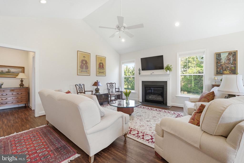 11517 OSPREY TRL, SPOTSYLVANIA, Virginia 22551, 3 Bedrooms Bedrooms, ,2 BathroomsBathrooms,Residential,11517 OSPREY TRL,VASP2040686 MLS # VASP2040686