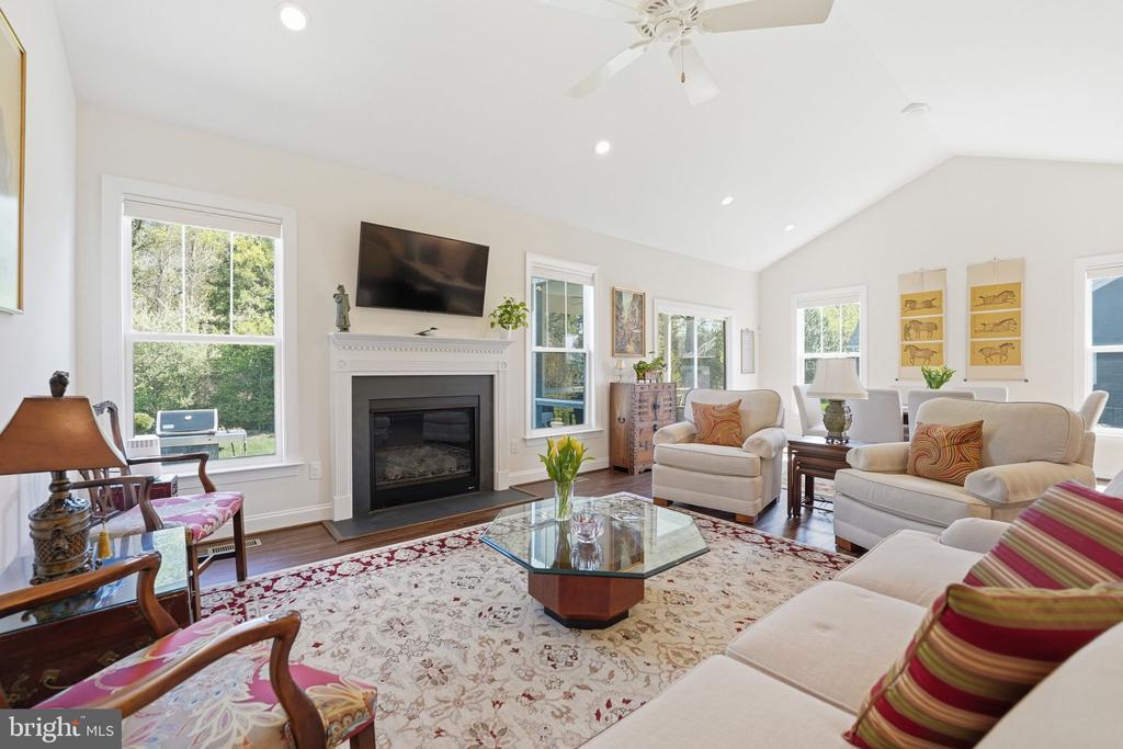 11517 OSPREY TRL, SPOTSYLVANIA, Virginia 22551, 3 Bedrooms Bedrooms, ,2 BathroomsBathrooms,Residential,11517 OSPREY TRL,VASP2040686 MLS # VASP2040686