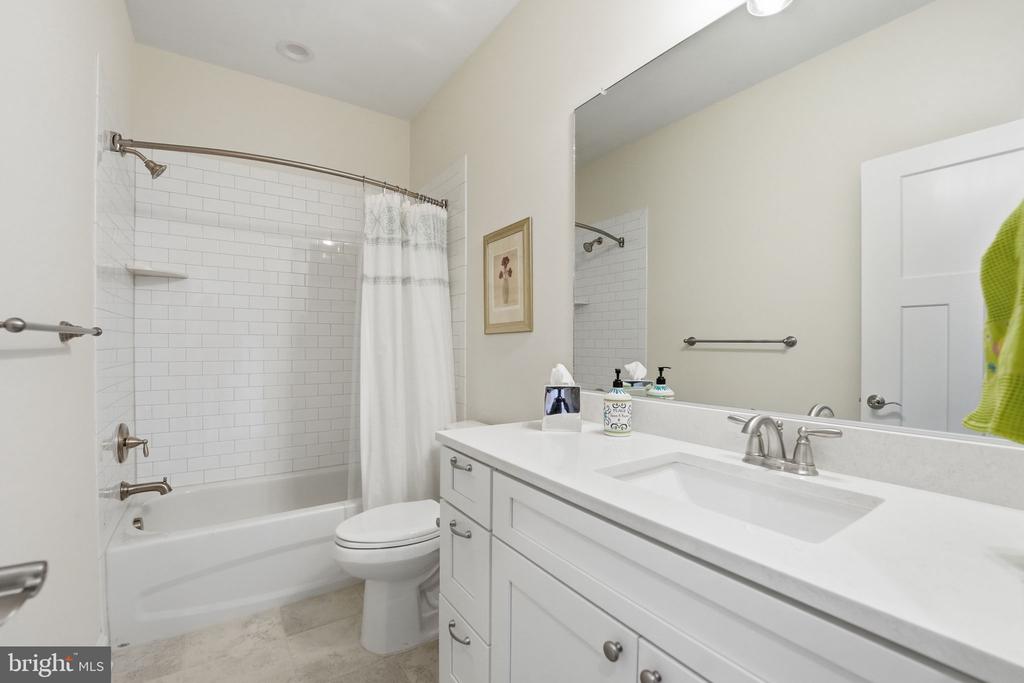 11517 OSPREY TRL, SPOTSYLVANIA, Virginia 22551, 3 Bedrooms Bedrooms, ,2 BathroomsBathrooms,Residential,11517 OSPREY TRL,VASP2040686 MLS # VASP2040686