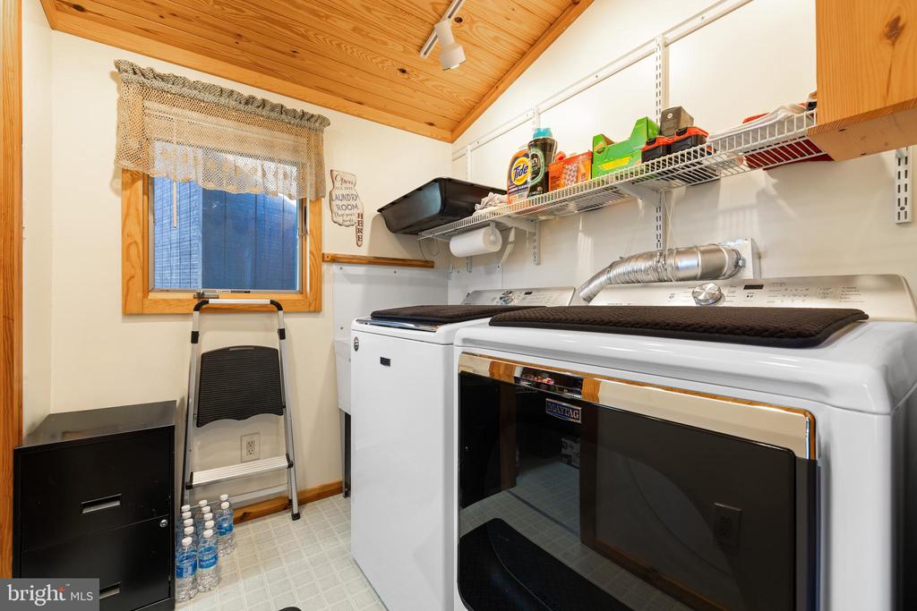 109 WHITE OAK DR, MINERAL, Virginia 23117, 4 Bedrooms Bedrooms, ,2 BathroomsBathrooms,Residential,109 WHITE OAK DR,VALA2009626 MLS # VALA2009626