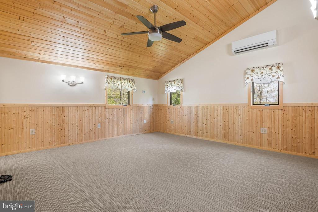 109 WHITE OAK DR, MINERAL, Virginia 23117, 4 Bedrooms Bedrooms, ,2 BathroomsBathrooms,Residential,109 WHITE OAK DR,VALA2009626 MLS # VALA2009626