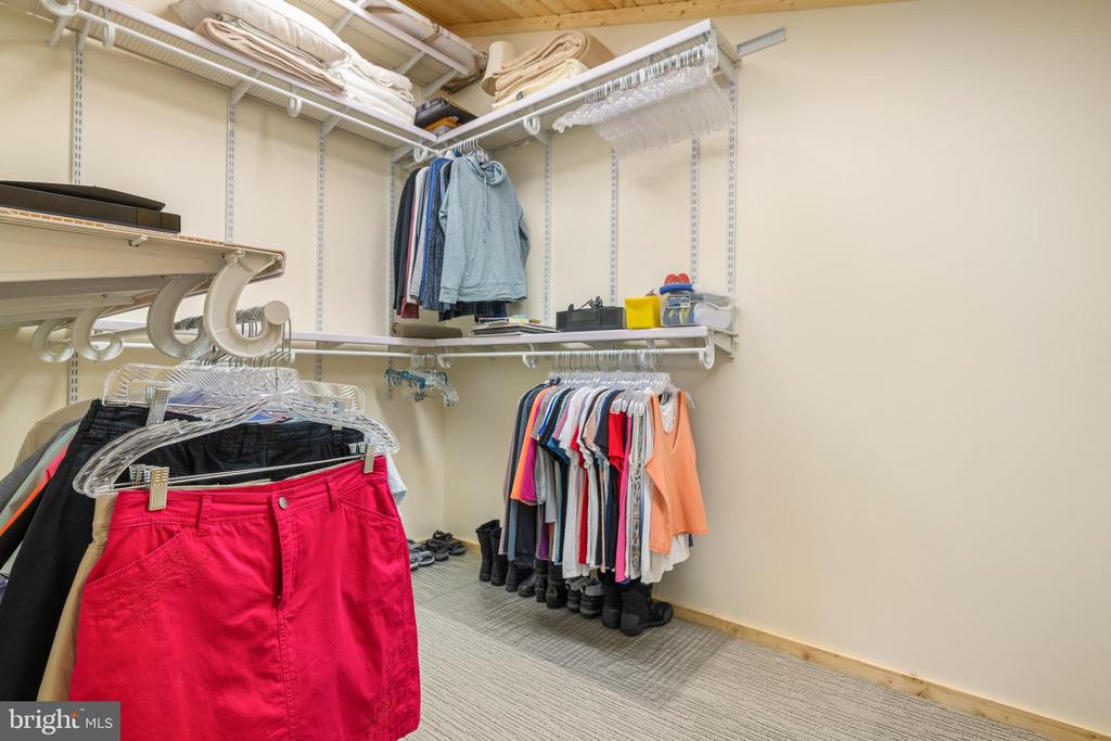 109 WHITE OAK DR, MINERAL, Virginia 23117, 4 Bedrooms Bedrooms, ,2 BathroomsBathrooms,Residential,109 WHITE OAK DR,VALA2009626 MLS # VALA2009626