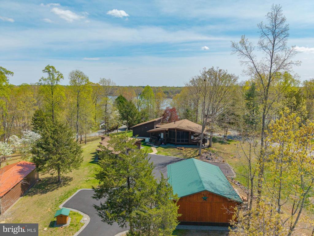 109 WHITE OAK DR, MINERAL, Virginia 23117, 4 Bedrooms Bedrooms, ,2 BathroomsBathrooms,Residential,109 WHITE OAK DR,VALA2009626 MLS # VALA2009626