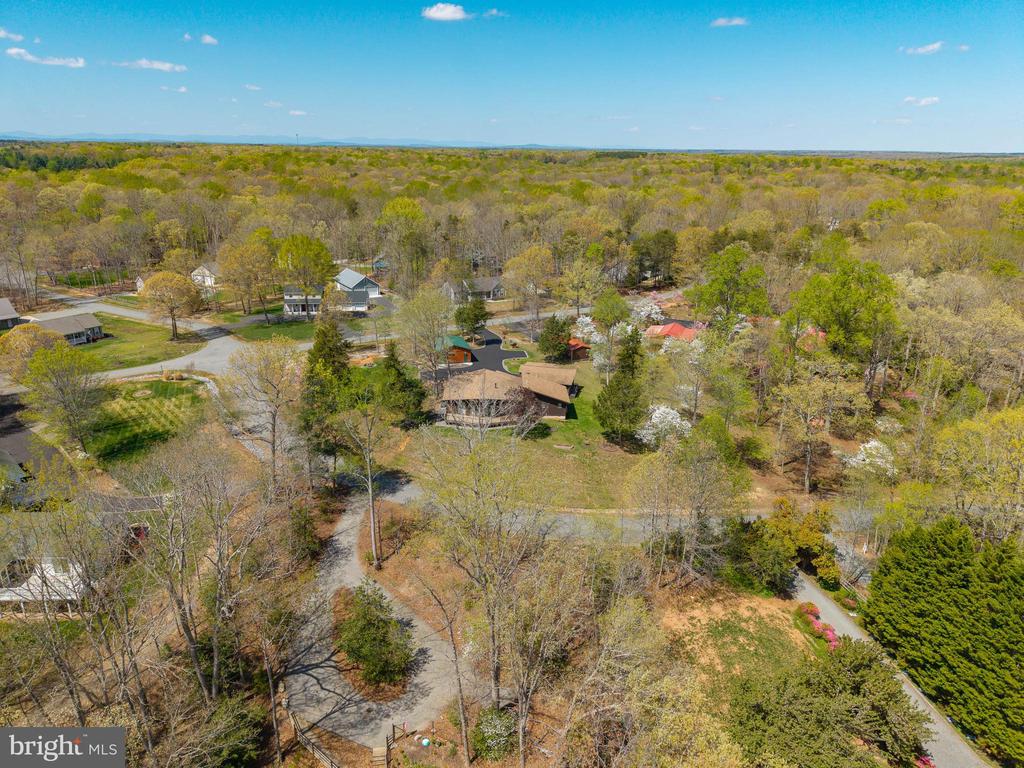 109 WHITE OAK DR, MINERAL, Virginia 23117, 4 Bedrooms Bedrooms, ,2 BathroomsBathrooms,Residential,109 WHITE OAK DR,VALA2009626 MLS # VALA2009626