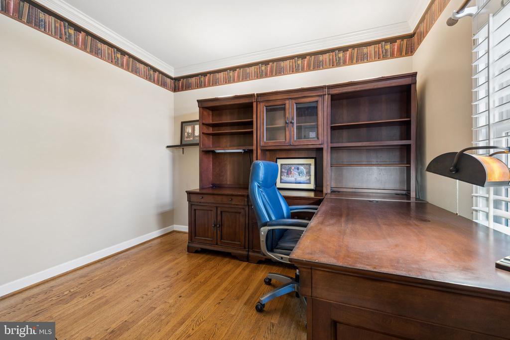 7573 FUSILIER DR, WARRENTON, Virginia 20186, 4 Bedrooms Bedrooms, ,3 BathroomsBathrooms,Residential,7573 FUSILIER DR,VAFQ2021214 MLS # VAFQ2021214