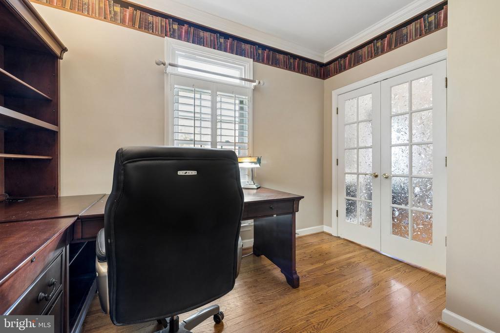 7573 FUSILIER DR, WARRENTON, Virginia 20186, 4 Bedrooms Bedrooms, ,3 BathroomsBathrooms,Residential,7573 FUSILIER DR,VAFQ2021214 MLS # VAFQ2021214