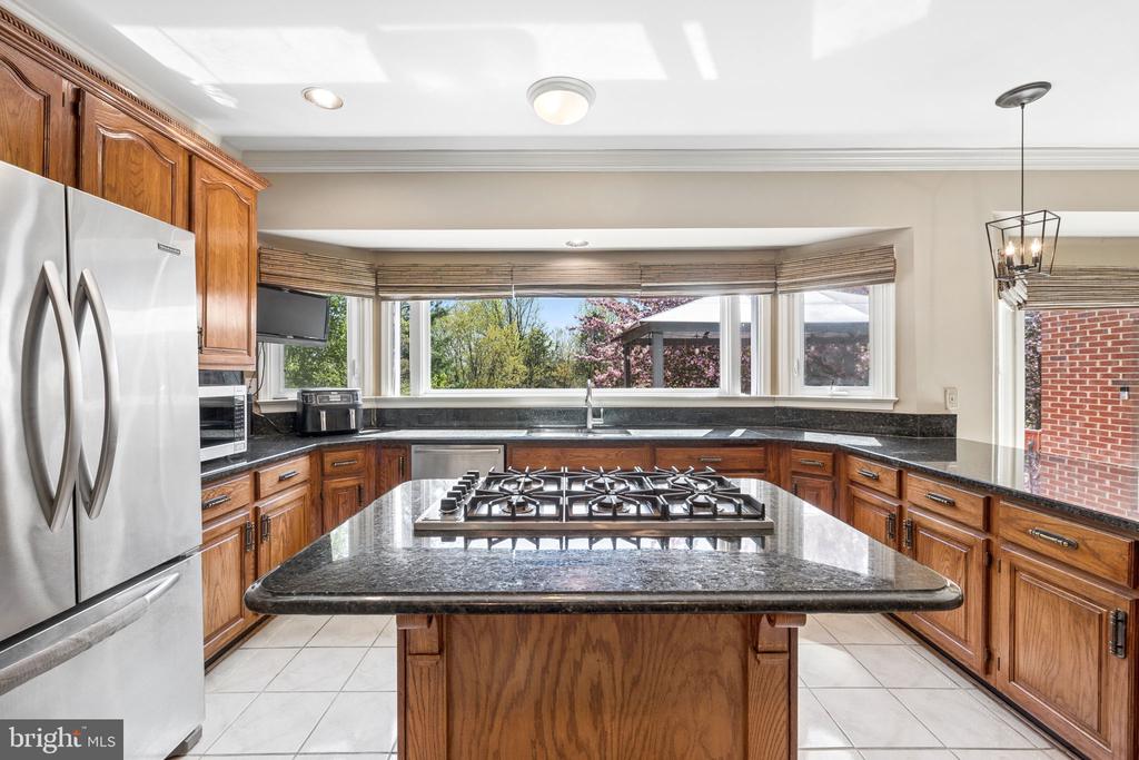 7573 FUSILIER DR, WARRENTON, Virginia 20186, 4 Bedrooms Bedrooms, ,3 BathroomsBathrooms,Residential,7573 FUSILIER DR,VAFQ2021214 MLS # VAFQ2021214