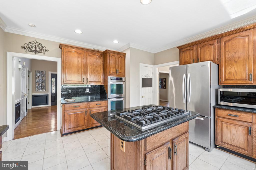 7573 FUSILIER DR, WARRENTON, Virginia 20186, 4 Bedrooms Bedrooms, ,3 BathroomsBathrooms,Residential,7573 FUSILIER DR,VAFQ2021214 MLS # VAFQ2021214