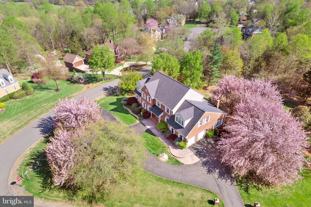 7573 FUSILIER DR, WARRENTON, Virginia 20186, 4 Bedrooms Bedrooms, ,3 BathroomsBathrooms,Residential,7573 FUSILIER DR,VAFQ2021214 MLS # VAFQ2021214