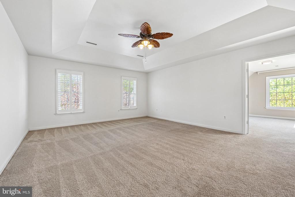 7573 FUSILIER DR, WARRENTON, Virginia 20186, 4 Bedrooms Bedrooms, ,3 BathroomsBathrooms,Residential,7573 FUSILIER DR,VAFQ2021214 MLS # VAFQ2021214