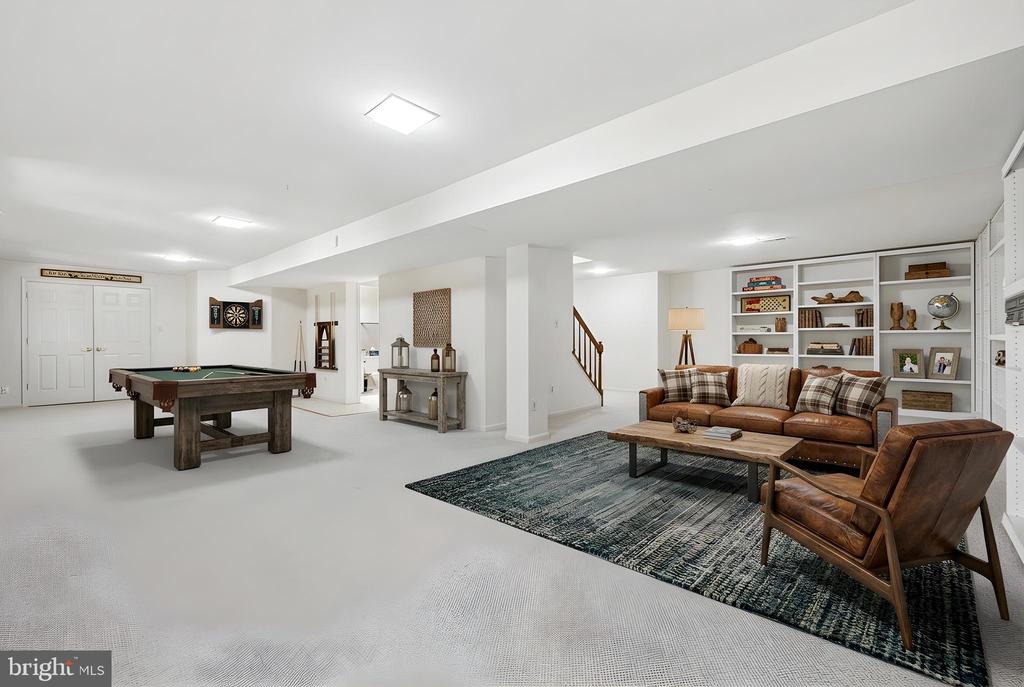 7573 FUSILIER DR, WARRENTON, Virginia 20186, 4 Bedrooms Bedrooms, ,3 BathroomsBathrooms,Residential,7573 FUSILIER DR,VAFQ2021214 MLS # VAFQ2021214