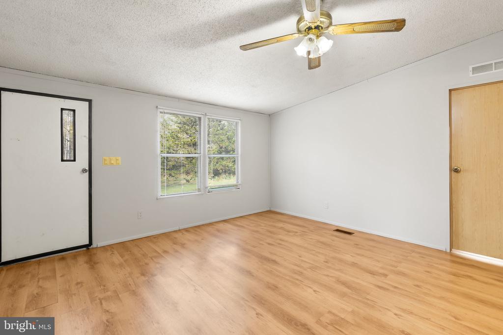 4703 HOLLY DR, PARTLOW, Virginia 22534, 3 Bedrooms Bedrooms, ,2 BathroomsBathrooms,Residential,4703 HOLLY DR,VASP2040776 MLS # VASP2040776