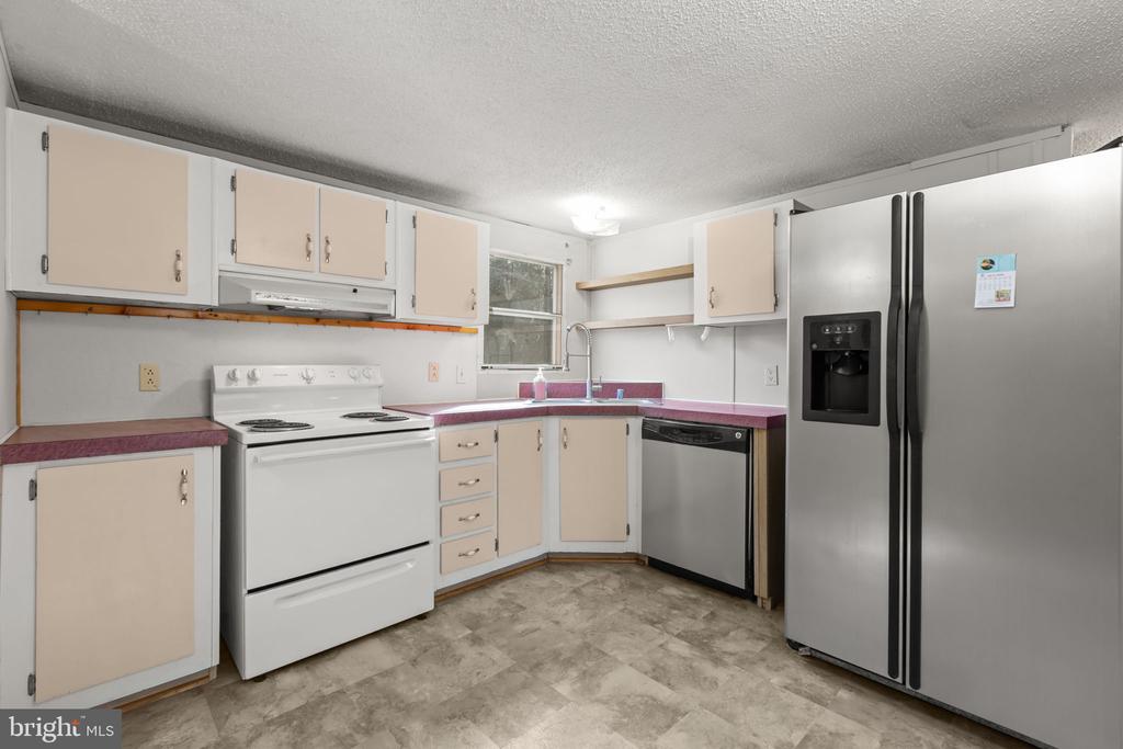 4703 HOLLY DR, PARTLOW, Virginia 22534, 3 Bedrooms Bedrooms, ,2 BathroomsBathrooms,Residential,4703 HOLLY DR,VASP2040776 MLS # VASP2040776