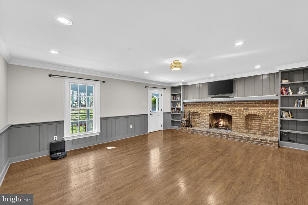 6026 FINCHINGFIELD RD, WARRENTON, Virginia, 4 Bedrooms Bedrooms, ,2 BathroomsBathrooms,Residential,6026 FINCHINGFIELD RD,VAFQ2021472 MLS # VAFQ2021472 6026 FINCHINGFIELD RD, WARRENTON, Virginia, 4 Bedrooms Bedrooms, ,2 BathroomsBathrooms,Residential,6026 FINCHINGFIELD RD,VAFQ2021472 MLS # VAFQ2021472