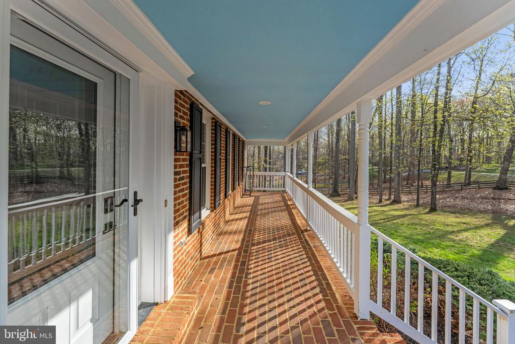 6026 FINCHINGFIELD RD, WARRENTON, Virginia, 4 Bedrooms Bedrooms, ,2 BathroomsBathrooms,Residential,6026 FINCHINGFIELD RD,VAFQ2021472 MLS # VAFQ2021472 6026 FINCHINGFIELD RD, WARRENTON, Virginia, 4 Bedrooms Bedrooms, ,2 BathroomsBathrooms,Residential,6026 FINCHINGFIELD RD,VAFQ2021472 MLS # VAFQ2021472