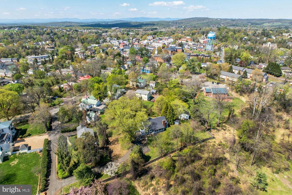 221 MOCKINGBIRD LN, WARRENTON, Virginia 20186, 3 Bedrooms Bedrooms, ,2 BathroomsBathrooms,Residential,221 MOCKINGBIRD LN,VAFQ2021470 MLS # VAFQ2021470 221 MOCKINGBIRD LN, WARRENTON, Virginia 20186, 3 Bedrooms Bedrooms, ,2 BathroomsBathrooms,Residential,221 MOCKINGBIRD LN,VAFQ2021470 MLS # VAFQ2021470