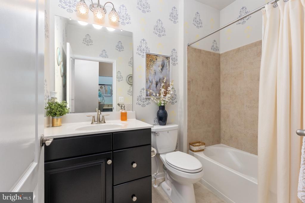 6012 NEW BERNE, FREDERICKSBURG, Virginia 22407, 3 Bedrooms Bedrooms, ,2 BathroomsBathrooms,Residential,6012 NEW BERNE,VASP2040800 MLS # VASP2040800 6012 NEW BERNE, FREDERICKSBURG, Virginia 22407, 3 Bedrooms Bedrooms, ,2 BathroomsBathrooms,Residential,6012 NEW BERNE,VASP2040800 MLS # VASP2040800