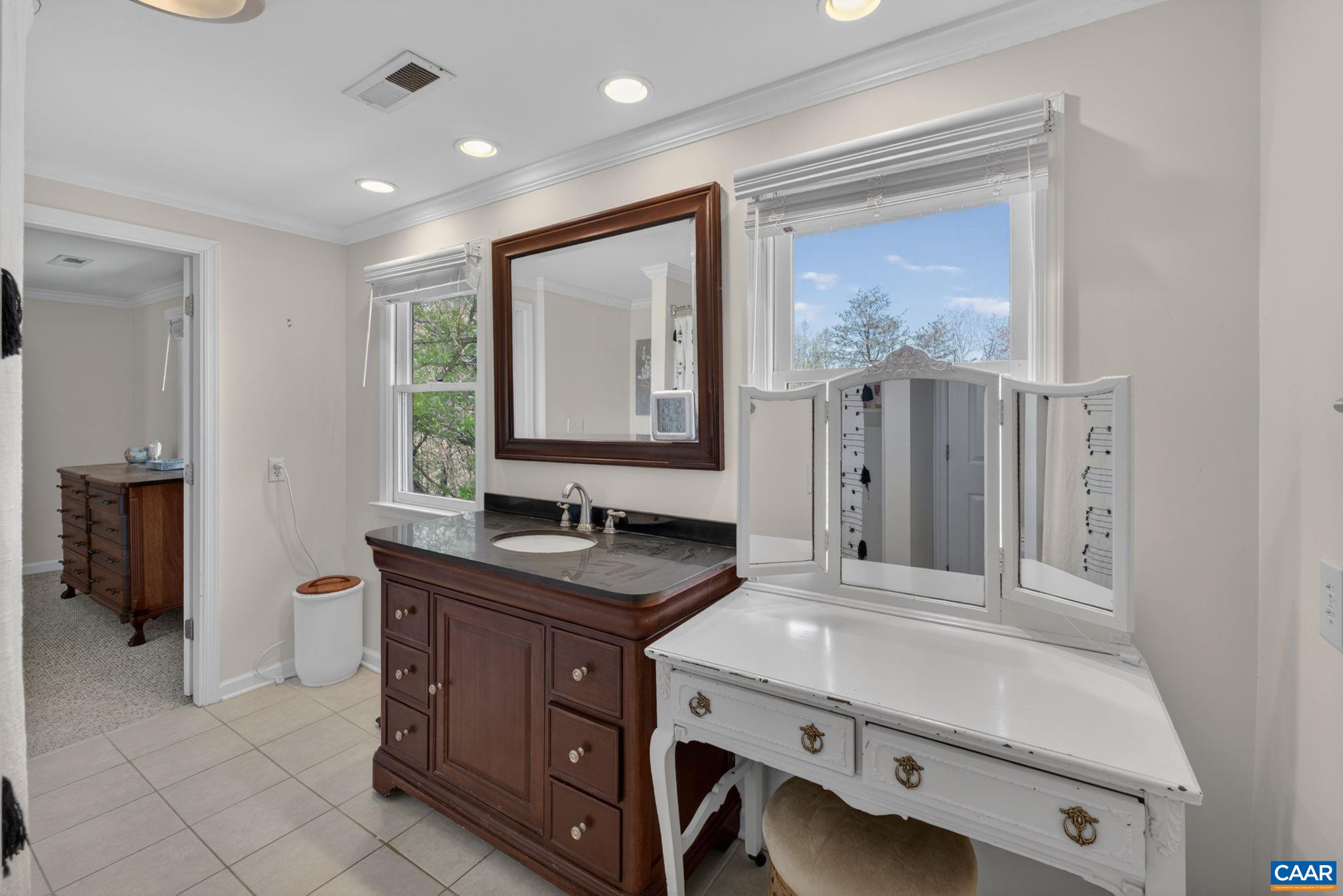 1524 HARRIS CREEK RD, CHARLOTTESVILLE, Virginia 22902, 3 Bedrooms Bedrooms, ,2 BathroomsBathrooms,Residential,1524 HARRIS CREEK RD,675211 MLS # 675211