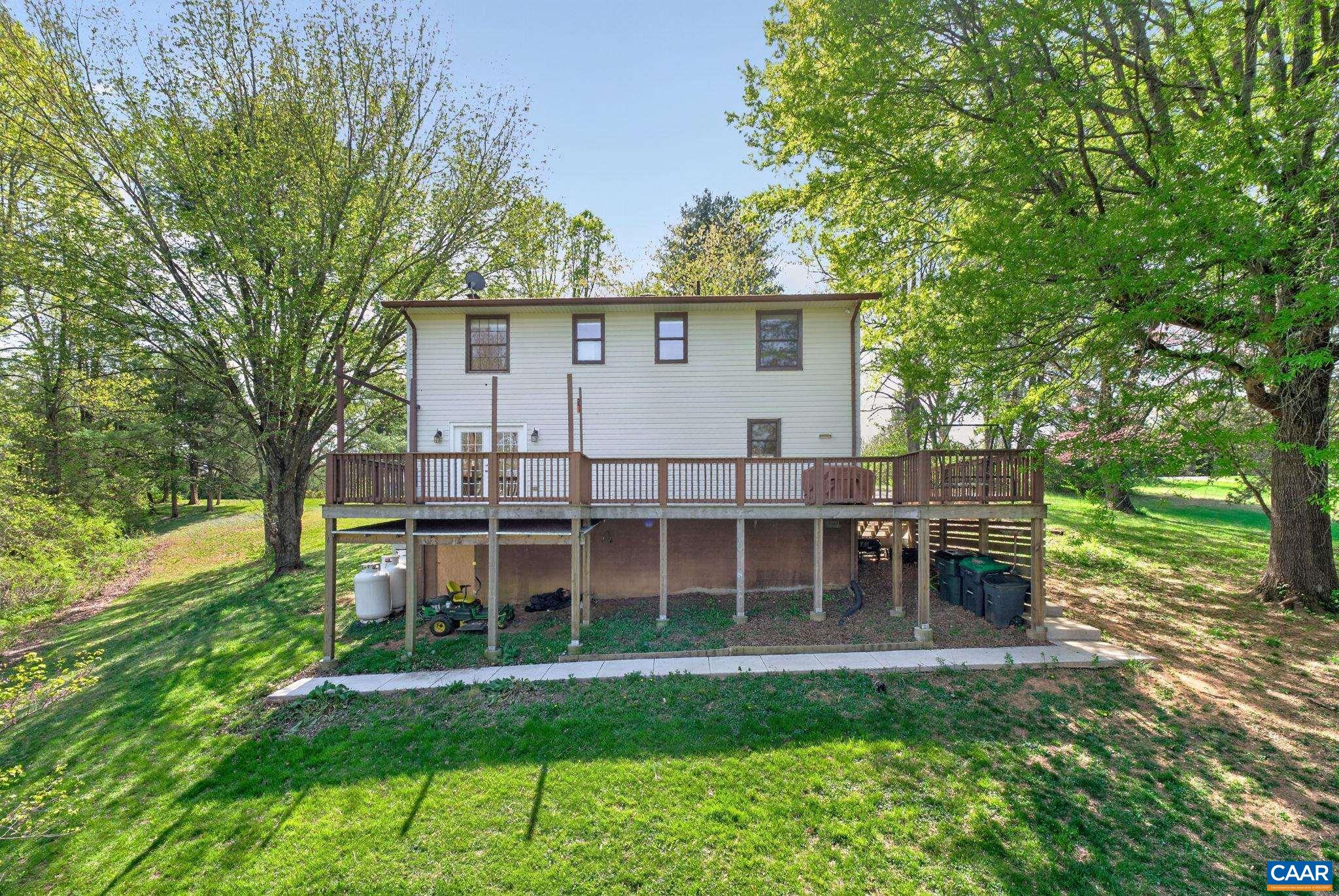 1524 HARRIS CREEK RD, CHARLOTTESVILLE, Virginia 22902, 3 Bedrooms Bedrooms, ,2 BathroomsBathrooms,Residential,1524 HARRIS CREEK RD,675211 MLS # 675211