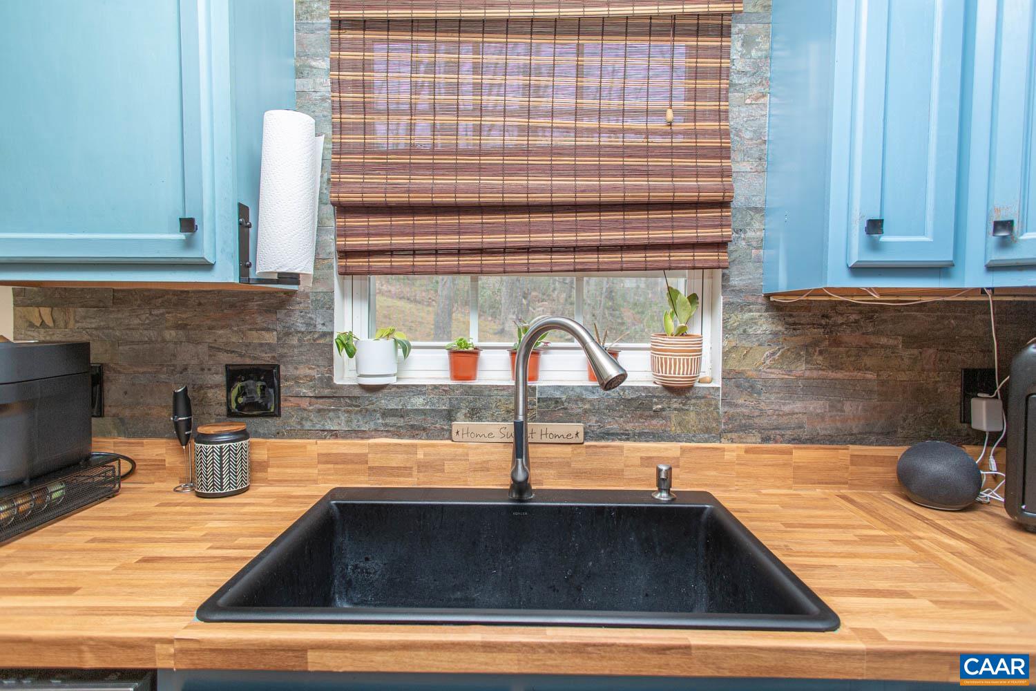 5 BRIDLEWOOD DR, PALMYRA, Virginia 22963, 3 Bedrooms Bedrooms, ,3 BathroomsBathrooms,Residential,5 BRIDLEWOOD DR,675273 MLS # 675273