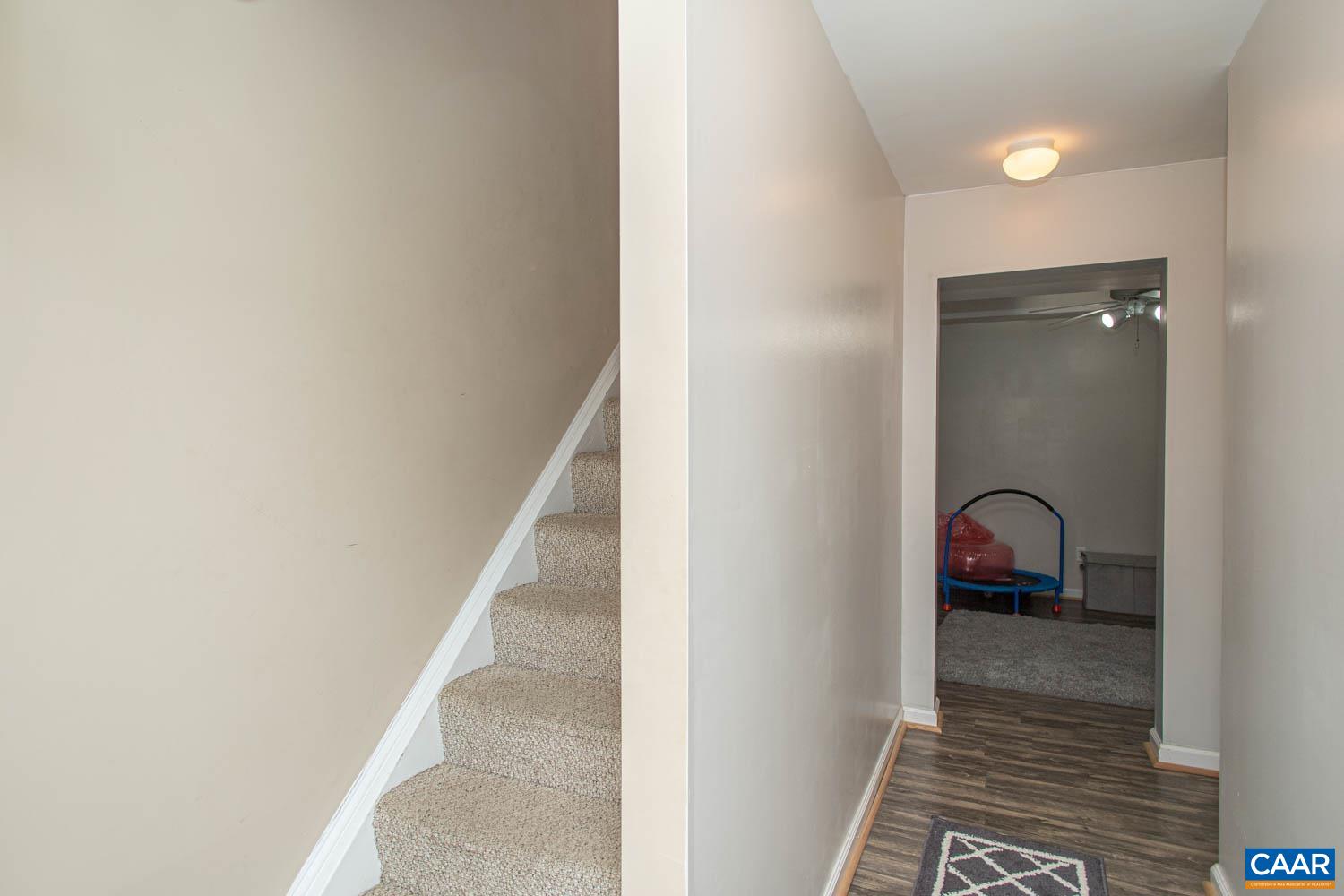 5 BRIDLEWOOD DR, PALMYRA, Virginia 22963, 3 Bedrooms Bedrooms, ,3 BathroomsBathrooms,Residential,5 BRIDLEWOOD DR,675273 MLS # 675273