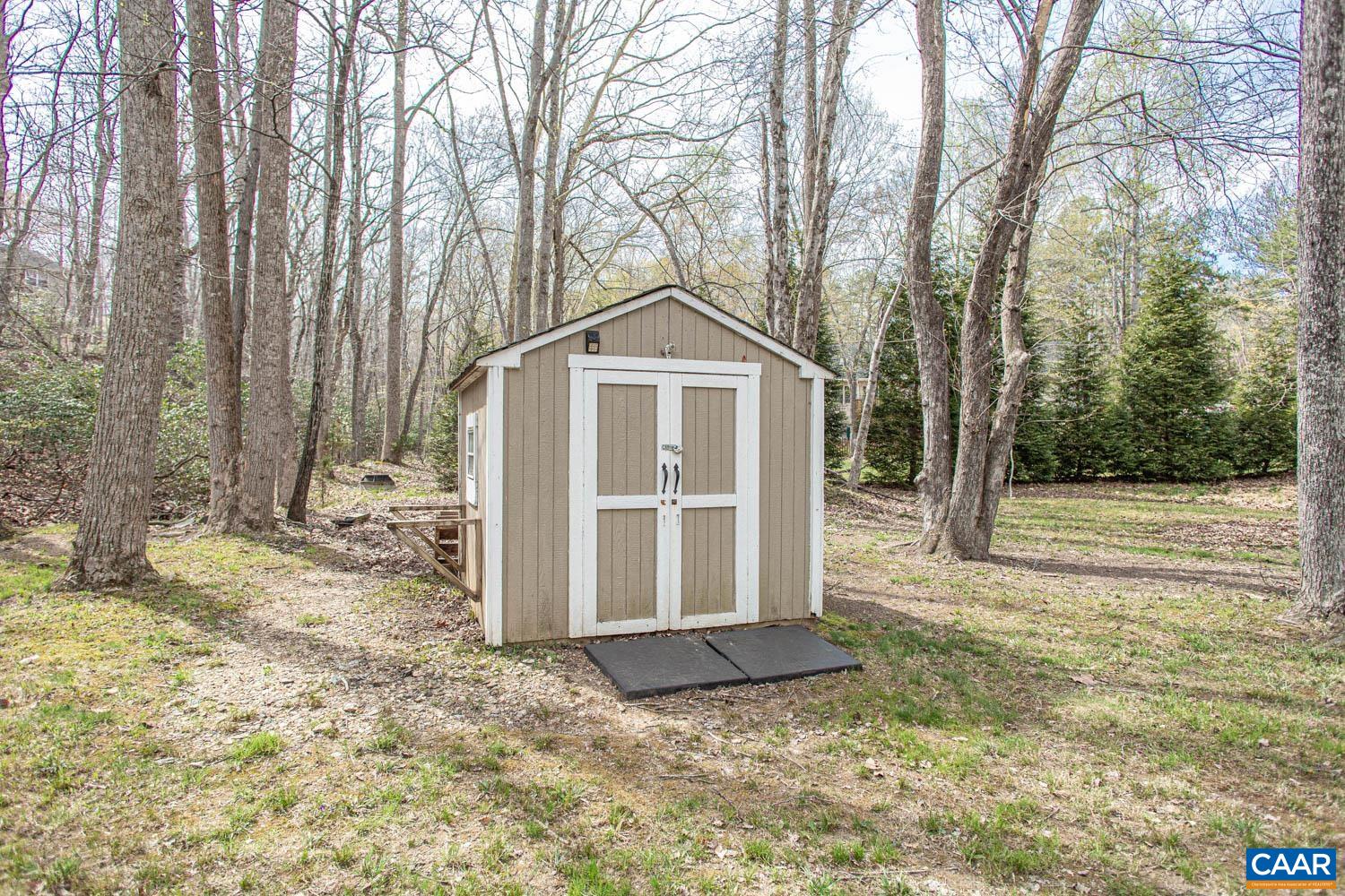 5 BRIDLEWOOD DR, PALMYRA, Virginia 22963, 3 Bedrooms Bedrooms, ,3 BathroomsBathrooms,Residential,5 BRIDLEWOOD DR,675273 MLS # 675273