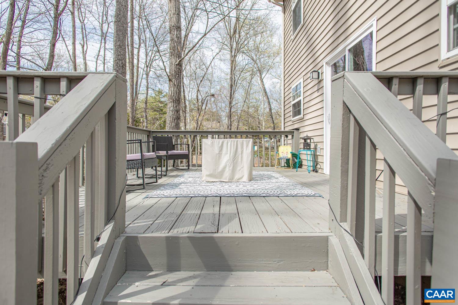 5 BRIDLEWOOD DR, PALMYRA, Virginia 22963, 3 Bedrooms Bedrooms, ,3 BathroomsBathrooms,Residential,5 BRIDLEWOOD DR,675273 MLS # 675273