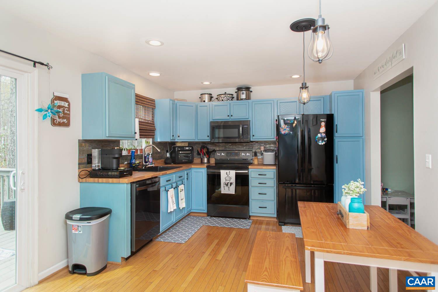 5 BRIDLEWOOD DR, PALMYRA, Virginia 22963, 3 Bedrooms Bedrooms, ,3 BathroomsBathrooms,Residential,5 BRIDLEWOOD DR,675273 MLS # 675273