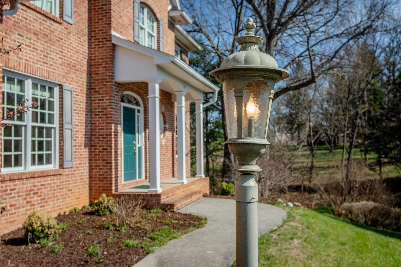 1281 KENTSHIRE DR, ROCKINGHAM, Virginia 22801, 4 Bedrooms Bedrooms, ,4 BathroomsBathrooms,Residential,1281 KENTSHIRE DR,675437 MLS # 675437