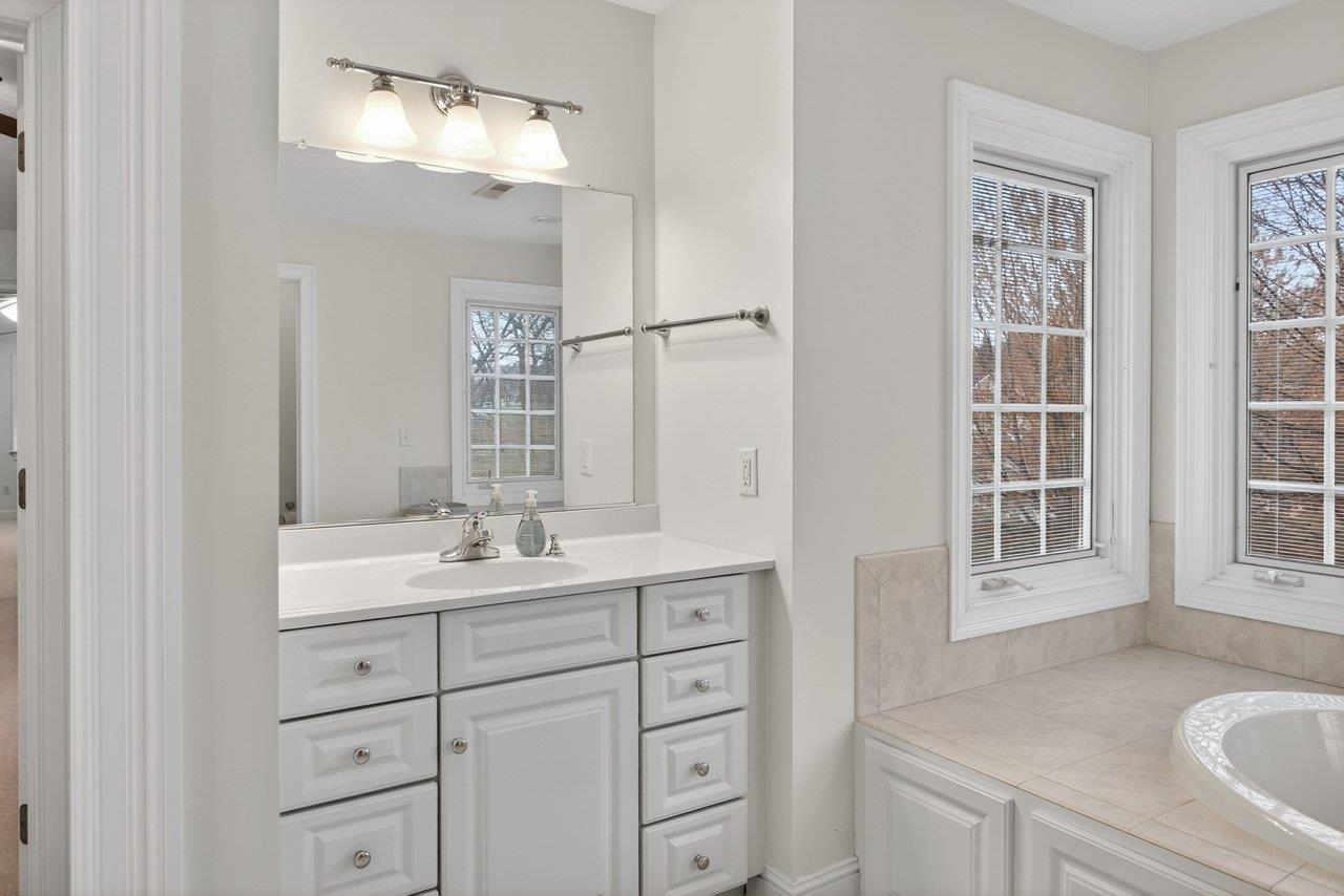 1281 KENTSHIRE DR, ROCKINGHAM, Virginia 22801, 4 Bedrooms Bedrooms, ,4 BathroomsBathrooms,Residential,1281 KENTSHIRE DR,675437 MLS # 675437