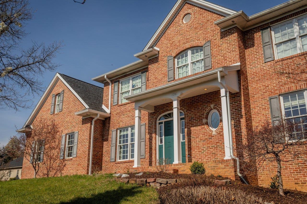 1281 KENTSHIRE DR, ROCKINGHAM, Virginia 22801, 4 Bedrooms Bedrooms, ,4 BathroomsBathrooms,Residential,1281 KENTSHIRE DR,675437 MLS # 675437