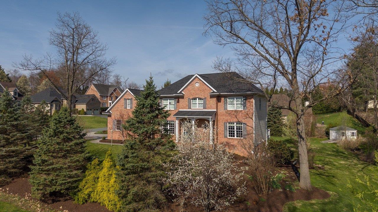 1281 KENTSHIRE DR, ROCKINGHAM, Virginia 22801, 4 Bedrooms Bedrooms, ,4 BathroomsBathrooms,Residential,1281 KENTSHIRE DR,675437 MLS # 675437