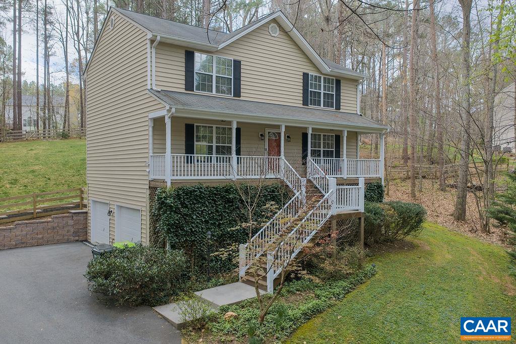 246 WHITE CEDAR RD, BARBOURSVILLE, Virginia 22923, 3 Bedrooms Bedrooms, ,2 BathroomsBathrooms,Residential,246 WHITE CEDAR RD,675520 MLS # 675520