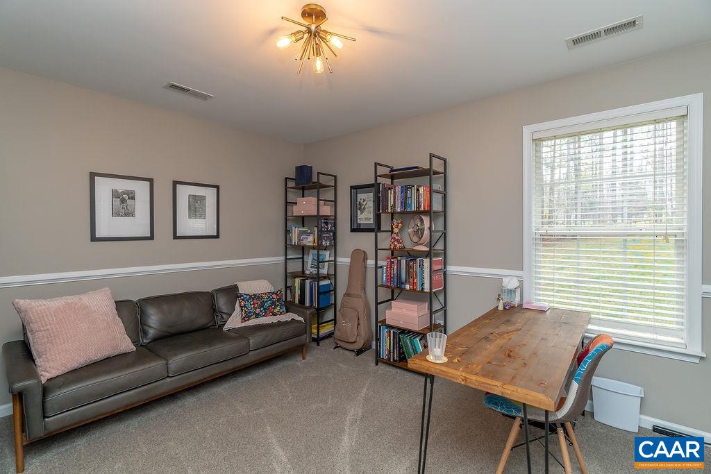 246 WHITE CEDAR RD, BARBOURSVILLE, Virginia 22923, 3 Bedrooms Bedrooms, ,2 BathroomsBathrooms,Residential,246 WHITE CEDAR RD,675520 MLS # 675520