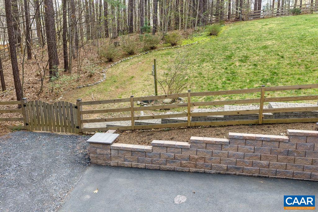 246 WHITE CEDAR RD, BARBOURSVILLE, Virginia 22923, 3 Bedrooms Bedrooms, ,2 BathroomsBathrooms,Residential,246 WHITE CEDAR RD,675520 MLS # 675520