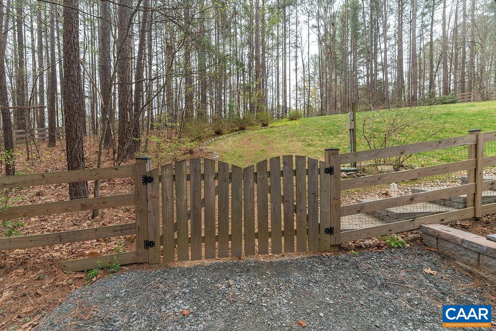 246 WHITE CEDAR RD, BARBOURSVILLE, Virginia 22923, 3 Bedrooms Bedrooms, ,2 BathroomsBathrooms,Residential,246 WHITE CEDAR RD,675520 MLS # 675520