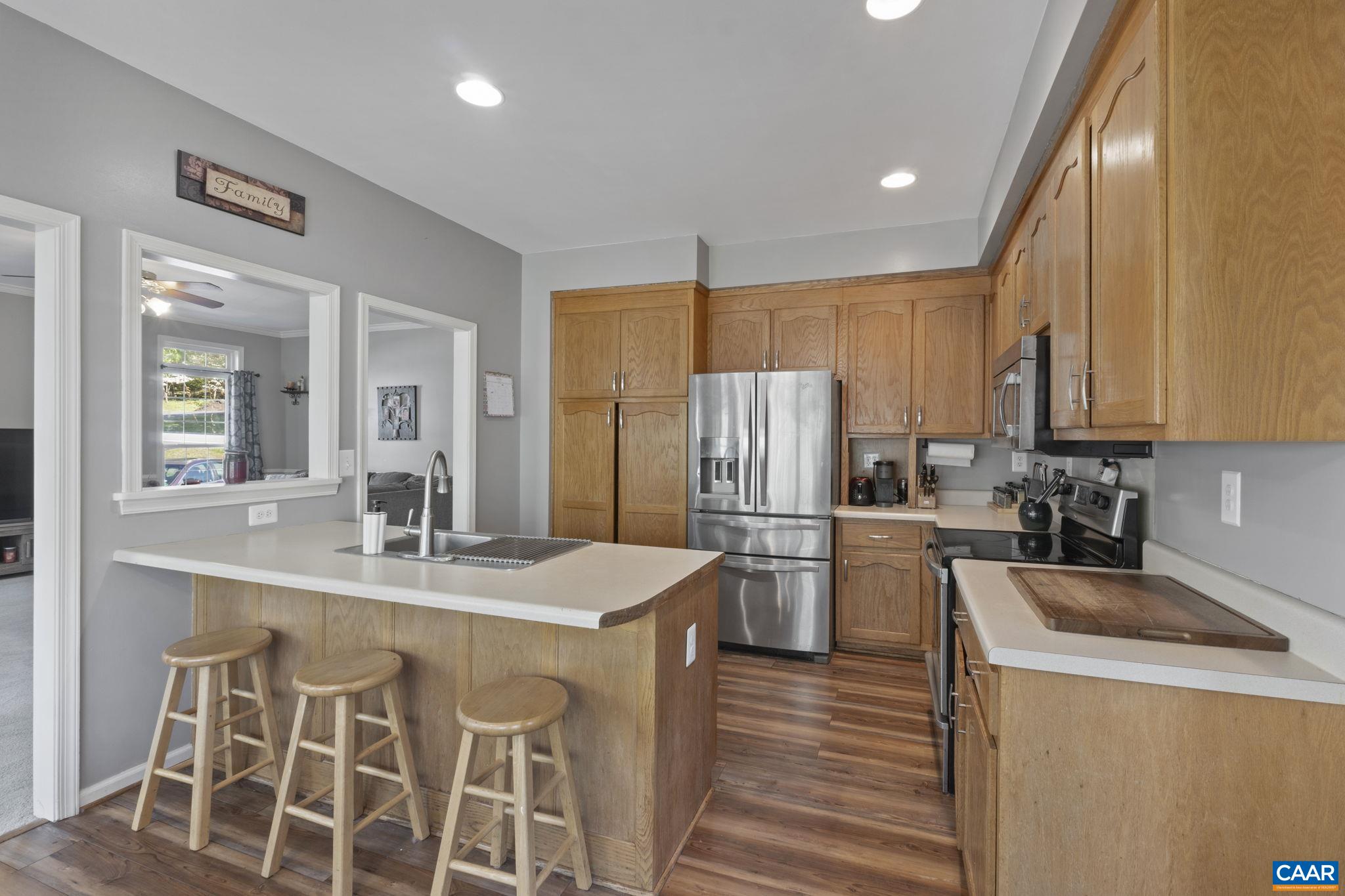 2759 CRICKLEWOOD CT, CHARLOTTESVILLE, Virginia 22911, 5 Bedrooms Bedrooms, ,3 BathroomsBathrooms,Residential,2759 CRICKLEWOOD CT,675527 MLS # 675527