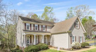 2759 CRICKLEWOOD CT, CHARLOTTESVILLE, Virginia 22911, 5 Bedrooms Bedrooms, ,3 BathroomsBathrooms,Residential,2759 CRICKLEWOOD CT,675527 MLS # 675527