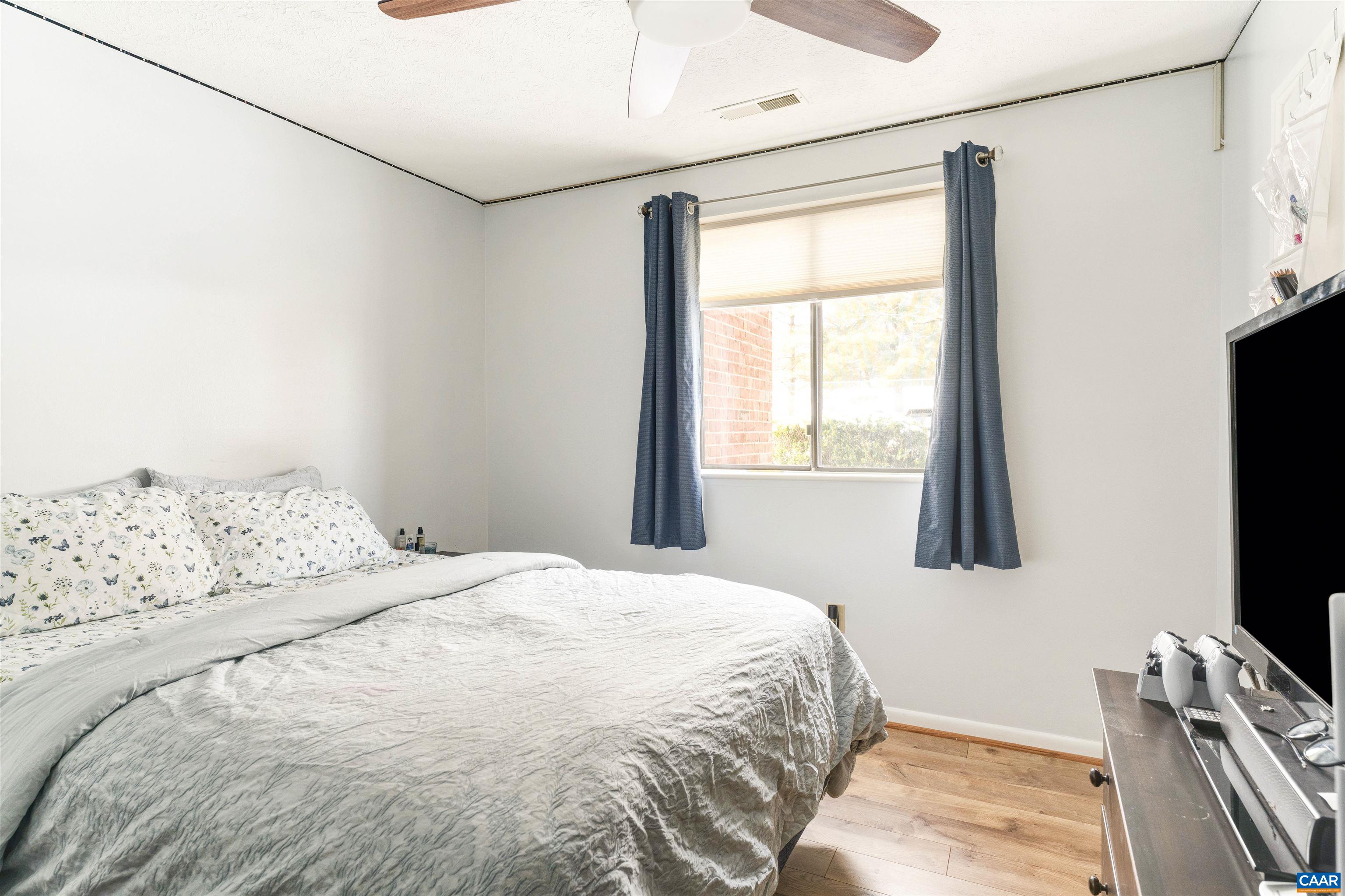 114 TURTLE CREEK RD, CHARLOTTESVILLE, Virginia 22901, 2 Bedrooms Bedrooms, ,2 BathroomsBathrooms,Residential,114 TURTLE CREEK RD,675561 MLS # 675561